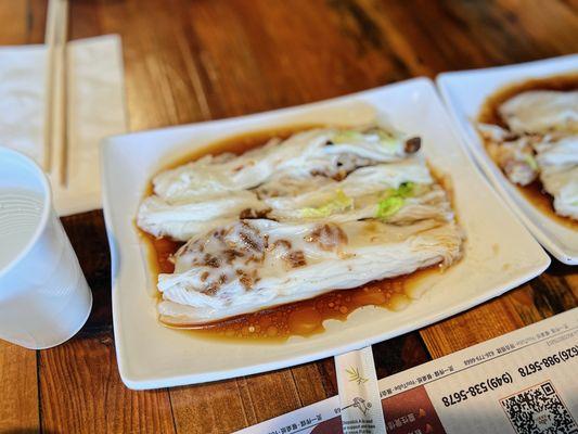 Radish Rice Noodle Roll - unexpectedly good!