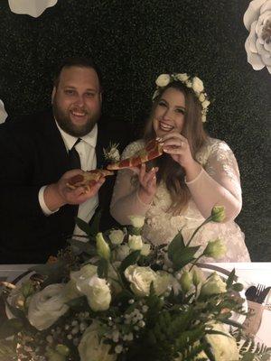 The happy couple having their delicious Pizzarageous dinner!