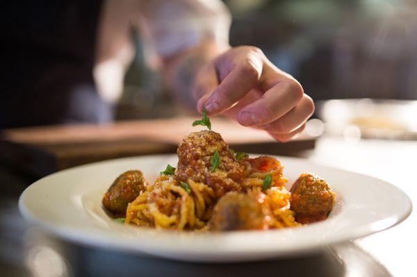 Mama Lucia's Spaghetti & Meatballs - classic marinara, basil, parmesan