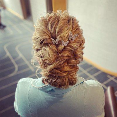 Wedding bridal hair style by Lydia