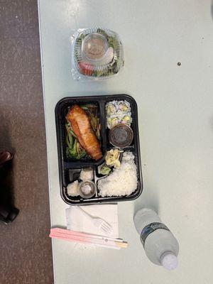 Salomon bento box that is served for lunch.  Just the perfect amount of food for lunch.