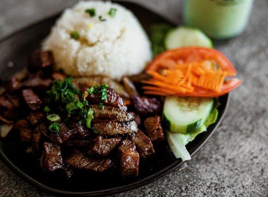 Sauteed Beef Cubes w. Rice