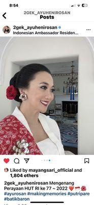 Mrs Ayuhenirosan is the Ambassador Indonesia wife in USA