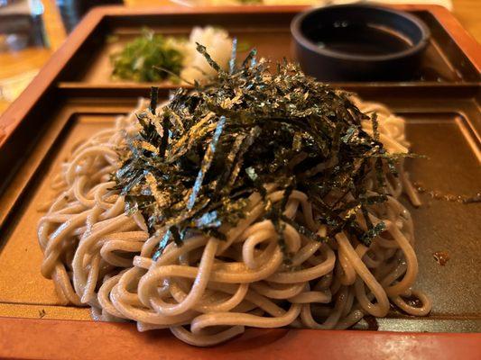 cold buckwheat noodles