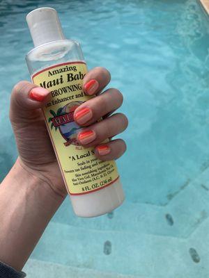 Gel mani with fun design for the beach!