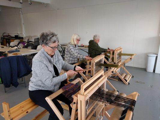 A beginning weaving class