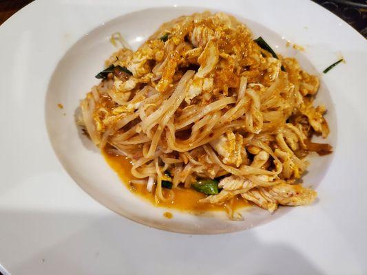 Chicken curry pad thai