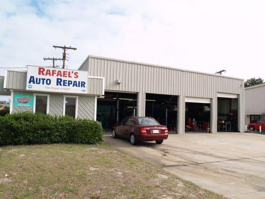 Rafaels Auto Repair