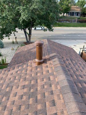 House and garage roof in Hickory