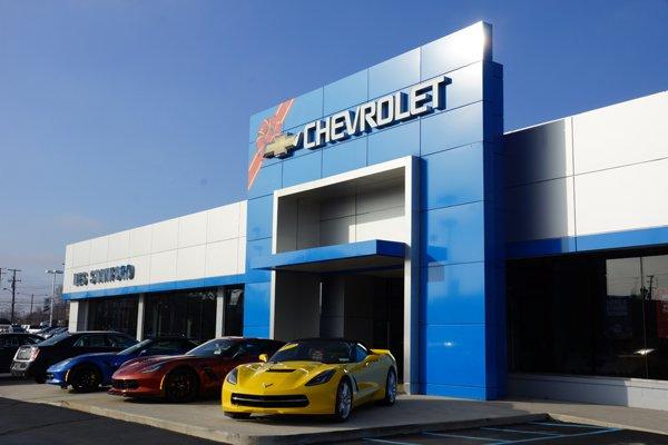 Order your 2017 Corvette from the out-of-state-delivery experts: Les Stanford Chevrolet!