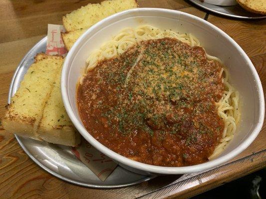 Bucket meat sauce special