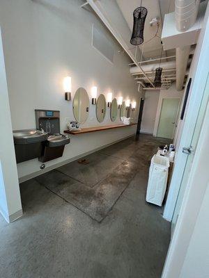 Vanity bar + water fountain