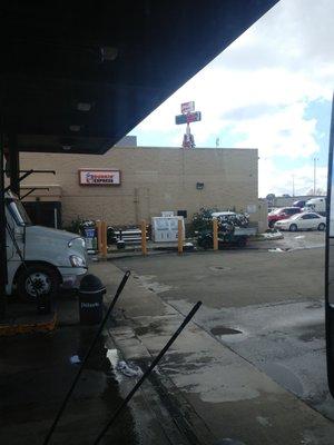 pilot with the Dunkin inside not a Dunkin Donuts but just a self-serve kiosk