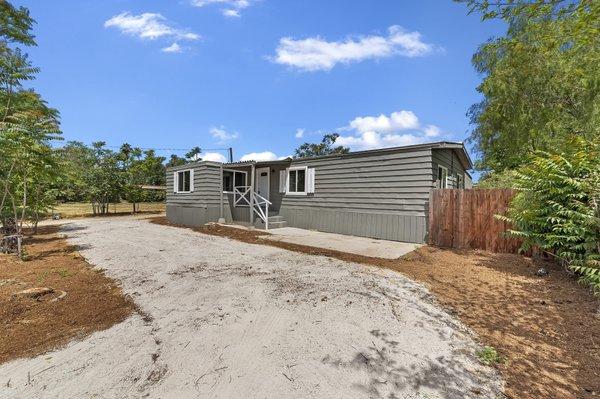 Mobile home on permanent foundation in Mead Valley, Ca