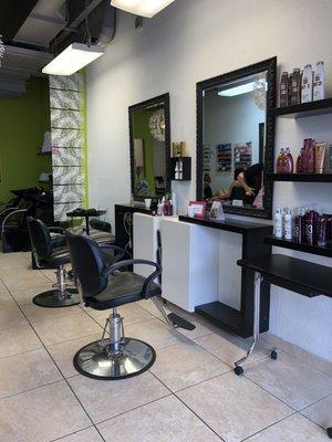 Artistic Beauty Salon