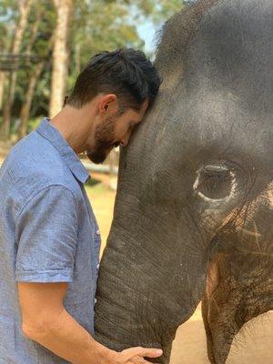 Life Coach and Busines Coach, Brett Baughman on his spiritual quest to Thailand - elephant sanctuary