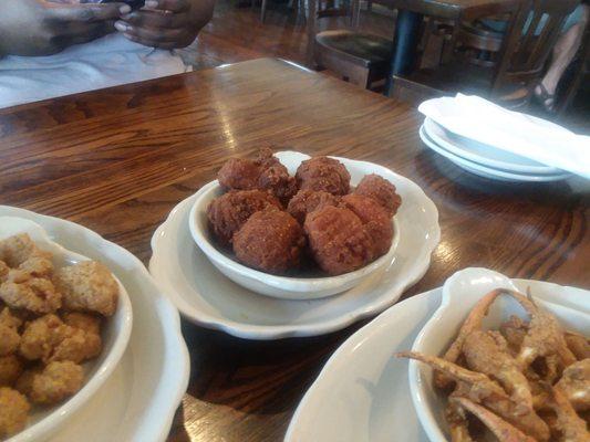 Hush puppies