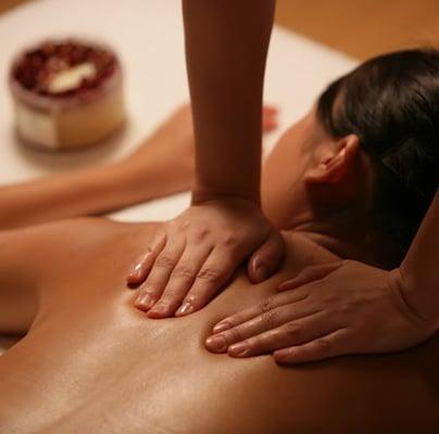 EASTERNMASSAGE:
     Deep Tissue
     Swedish
     Thai Massage
     Light Touch