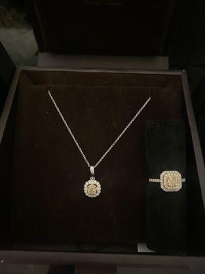 Beautiful yellow diamond and diamond necklace, and the matching ring!