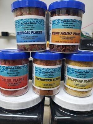 We supply the best choices in food for your fish!