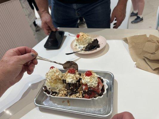 Banana split and hot fudge brownie! Absolutely love that they use real plates, bowls, and spoons.