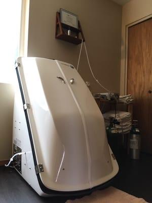 Ozone sauna for hydro therapy