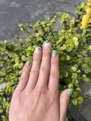 Gorgeous spring time gel manicure