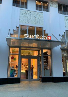 Swatch store front on Lincoln Road.