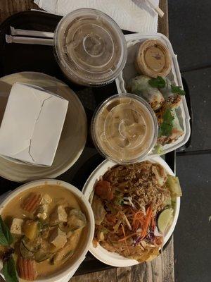 Thai Iced Coffee Pad 2 Pieces Fresh Vegetable Tofu Roll Panang Tofu Curry