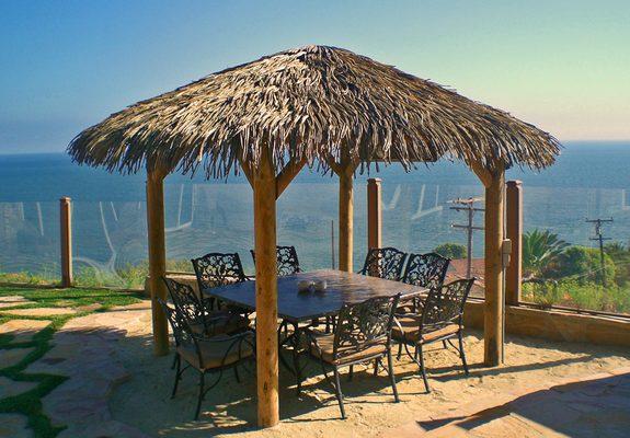 12' Palmex Synthetic Thatch Tiki Hut/ Palapa. http://www.palapastructures.com/palapas/synthetictikihut.htm