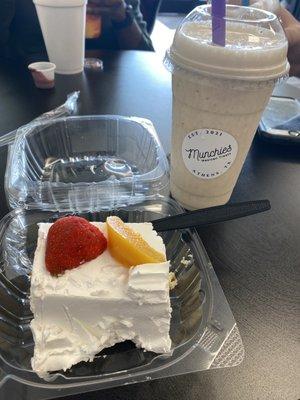 tres leches cake and hawaiian smoothie are a must!