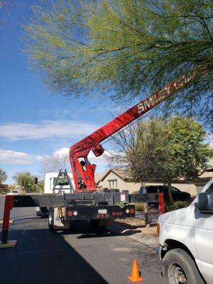 Smiley Crane Service