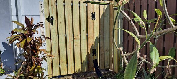 Shadowbox Wood Gate