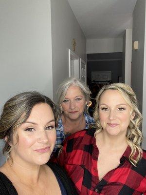 Mother of the Bride, the Beautiful Bride and the Maid of Honor