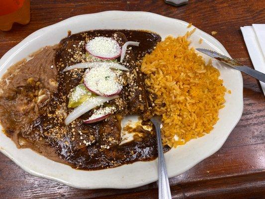 Enchiladas Mole Poblano