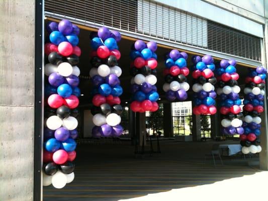 Hanging balloon pillars for event