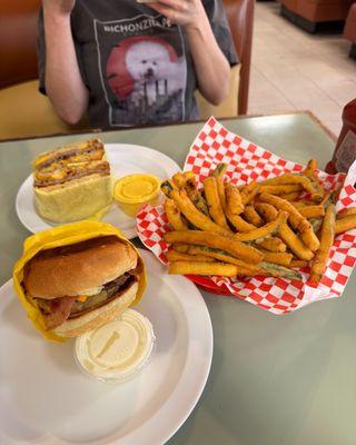 Patty Melt, Rodeo Burger, Fried Zucchini