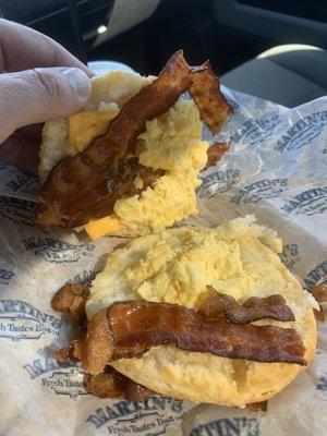 Look at all that egg on this large biscuit! The way it's almost not on the biscuit, really says "hey! Welcome to martins go fu*k yourself!"