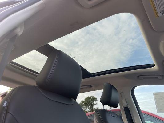 The panoramic sunroof that our kids love and think is so cool.