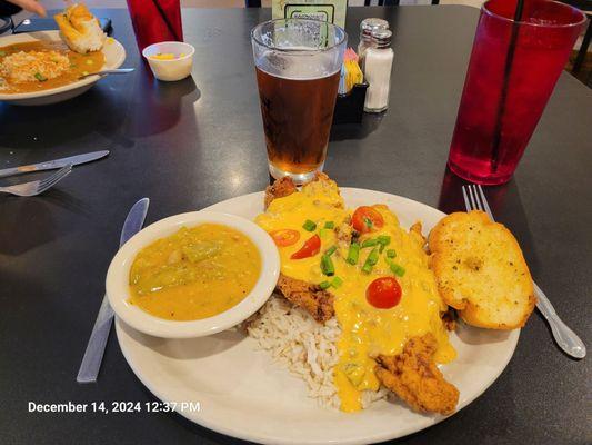 Catfish with jalapeño sauce.