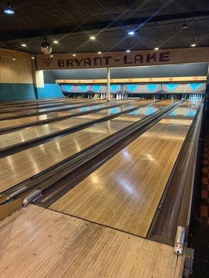 bowling lanes - 8 total