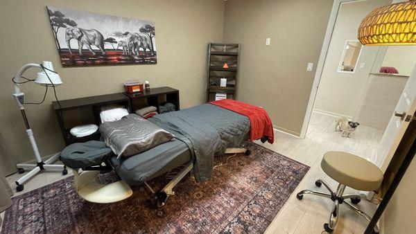 One of the treatment rooms in Life Tempo Acupuncture