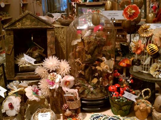 A festive fun floral bird display.