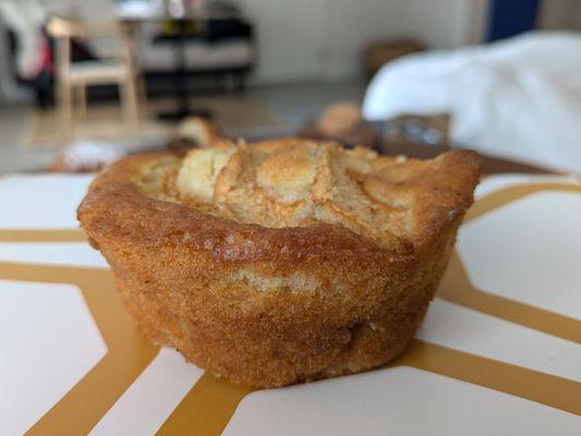 @endoedibles on Instagram 10/27/24
 
 Apple Cake