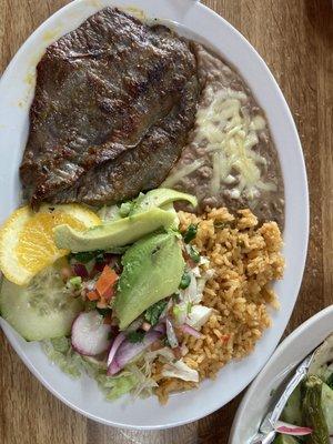 Carne Asada Lunch. That's a whole lot of food for lunch. Very good.