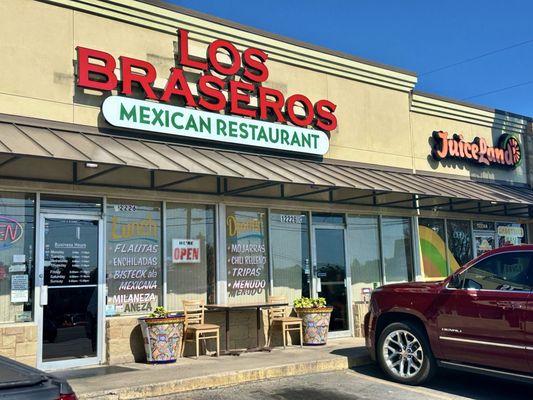 New name - Los Braseros - formerly known as Guadalajara - nothing else changed.