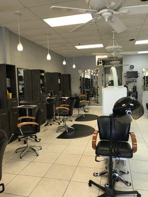 Master colorist and styling space