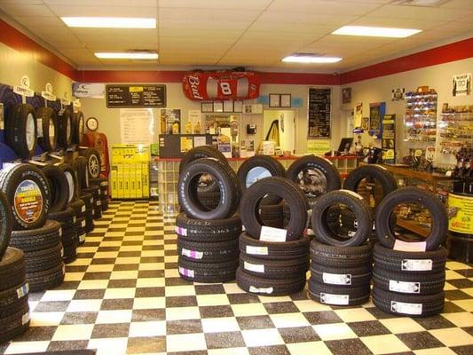 Customer waiting area and tire selection.