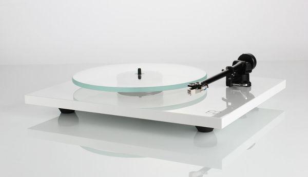 Rega Official displaying/stocking dealer