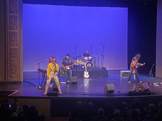 Kings of Queen...Queen Tribute Band